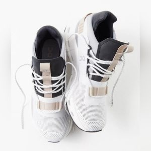 On Running Cloudnova Women's Sneakers
